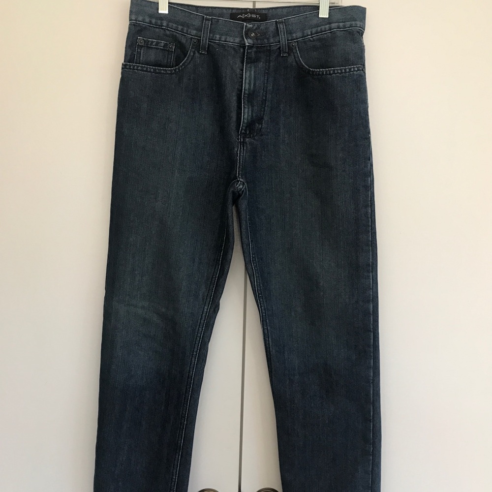Axist Jeans 33x30 preowned good condition